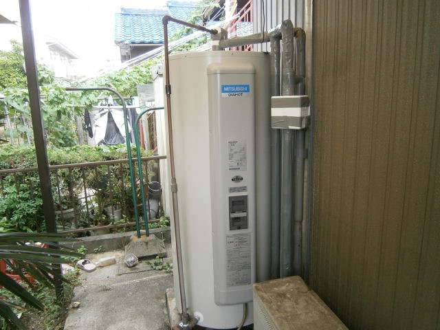 名古屋市北区　電気温水器取替工事　三菱電機